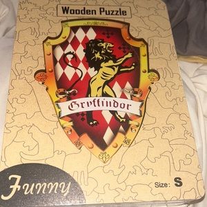 Griffindoor wooden puzzle